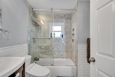 11 Lexington St unit 11, Watertown, MA 02472 - photo 5