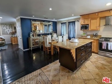 2317 S Harcourt Ave, Los Angeles, CA 90016 - photo 2