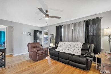 8014 Morgan Ford Rd, St. Louis, MO 63123 - photo 2