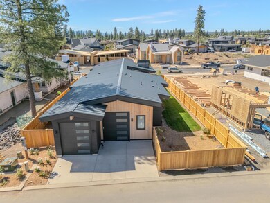 3318 NW Leavitt Ln, Bend, OR 97703 - photo 6