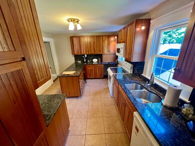 10 Sargent Ave, Nashua, NH 03064 - photo 6