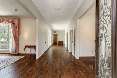 302 Gessner Rd, Houston, TX 77024 - photo 5