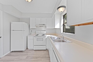 Kitchen2