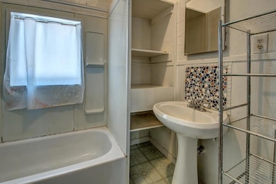 511 E 14th St, Houston, TX 77008 - photo 2