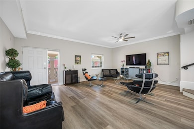 340 1st St N unit I, Saint Petersburg, FL 33701 - photo 6