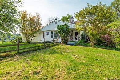 887 Old Leicester Hwy, Asheville, NC 28806 - photo 3