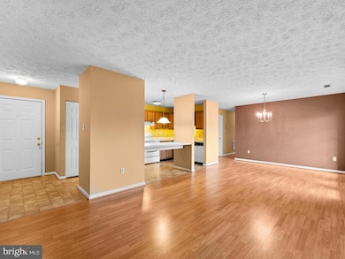 2136 Wainwright Ct unit NO1B, Frederick, MD 21702 - photo 2