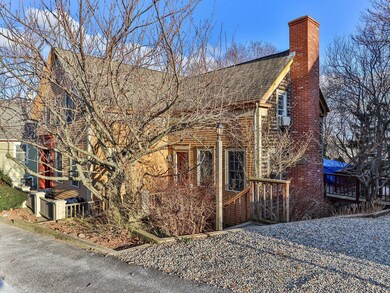 1-web-or-mls-83-bradford-st
