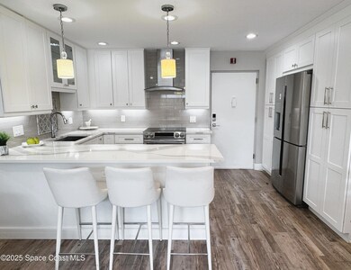 Kitchen bar stools