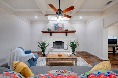 209 Green Oaks Loop, Fredericksburg, TX 78624 - photo 7