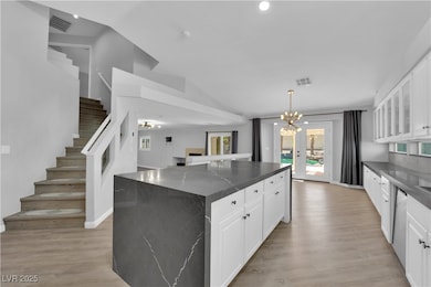 5029 Tranquil Stream Ct, Las Vegas, NV 89148 - photo 4