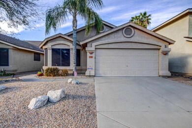 734 E Sack Dr, Phoenix, AZ 85024 - photo 2