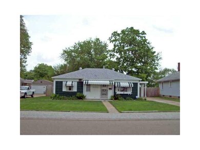 3017 14th St, Columbus, IN 47201 - photo 2