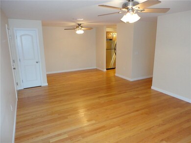 402 New River Rd unit 111, Manville, RI 02838 - photo 6