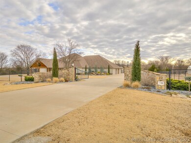 396569 W 2400 Rd, Bartlesville, OK 74006 - photo 2