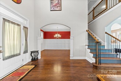 2 Story Foyer
