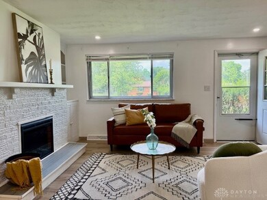 3293 Claydor Dr, Beavercreek, OH 45431 - photo 3