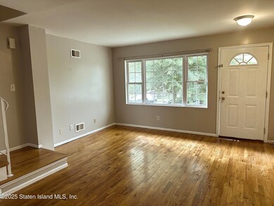 58 8th St unit 1, Staten Island, NY 10306 - photo 4