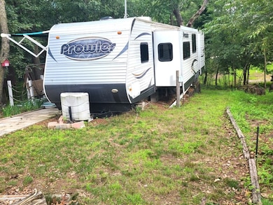 13/109 Woodhaven Dr E, Sublette, IL 61367 - photo 2