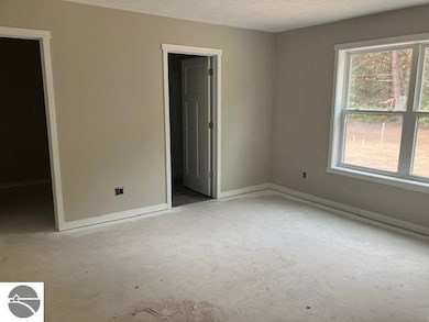 2760 Mockingbird Dr unit 20, Traverse City, MI 49685 - photo 6