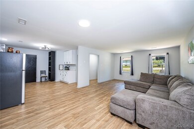 3804 Brandywine Dr, Hopewell, VA 23860 - photo 7