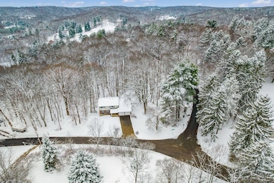 439 Pine Tree Dr NE, Granville, OH 43023 - photo 4