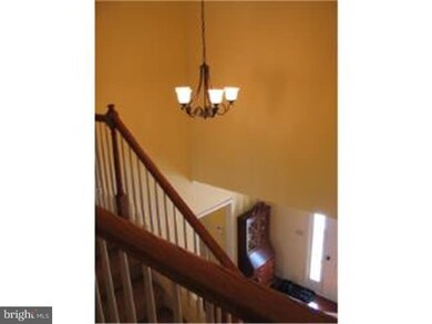 643 Ryan Dr, Allentown, PA 18103 - photo 3