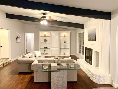 3906 Wildwood St, Euless, TX 76040 - photo 6