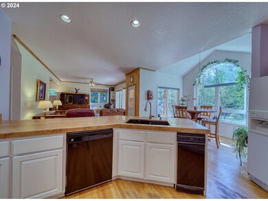 Kitchen/Nook