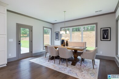 Loaded with Natural Light!