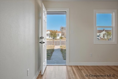 1215 E 7th St, Cheyenne, WY 82007 - photo 4