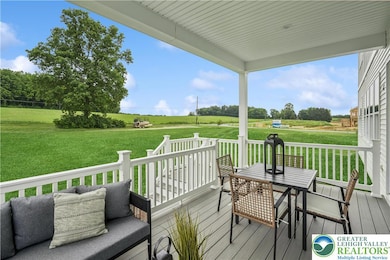 5711 Frederick Dr unit Stavanger III, Bethlehem, PA 18017 - photo 5