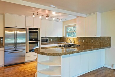 1411WillowLoop-007
