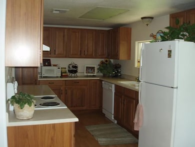 9175 Old Stage Rd, Central Point, OR 97502 - photo 6