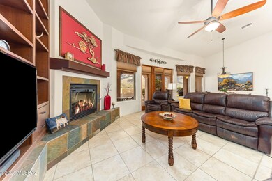 13-web-or-mls-243 E Desert Ledge Pl - ML
