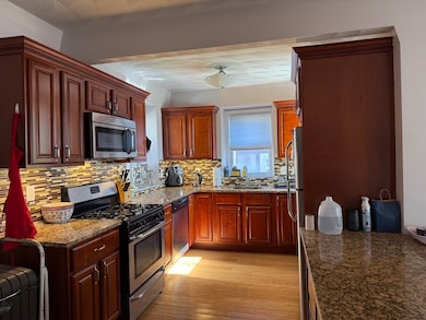 4 Charles St unit 2, Winthrop, MA 02152 - photo 2