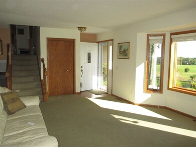 6060 Vroman Rd, Fitchburg, WI 53593 - photo 6