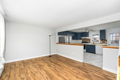 41 South St unit 11, Easthampton, MA 01027 - photo 6