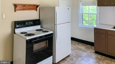 11 Maple St unit 2, Mohnton, PA 19540 - photo 6