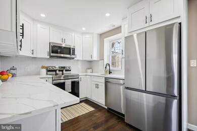 2928 S Buchanan St unit C2, Arlington, VA 22206 - photo 3