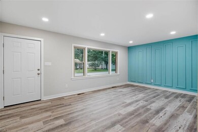 19 Berkeley Place, Newport News, VA 23608 - photo 4