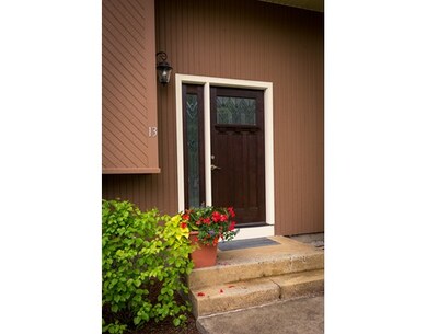 13 Princeton Rd, Burlington, MA 01803 - photo 3