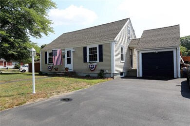 21 Danecroft Ave, Greenville, RI 02828 - photo 2