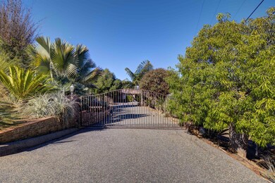 10074 W Lilac Rd, Escondido, CA 92026 - photo 3