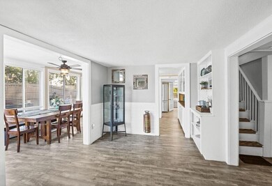 First Look - Foyer 16 10th