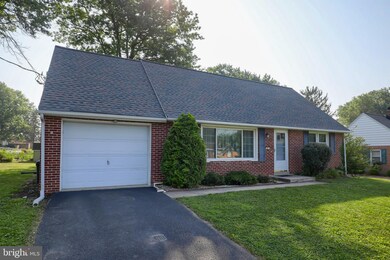 47 Amanda Ave, Leola, PA 17540 - photo 6