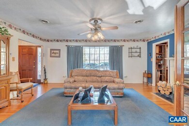 3721 Ivy Rd, Charlottesville, VA 22903 - photo 5