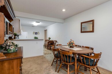 96 Villa Creek Dr unit 1396, Reynoldsburg, OH 43068 - photo 7