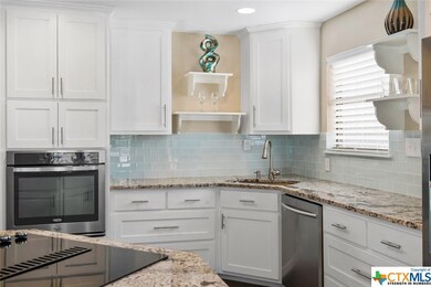 501 Blanco St, San Marcos, TX 78666 - photo 6