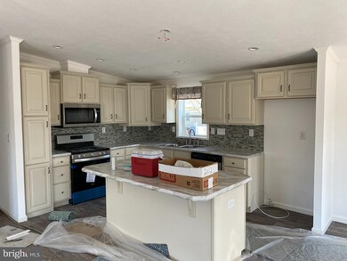 206 Hemlock Dr, Doylestown, PA 18901 - photo 5